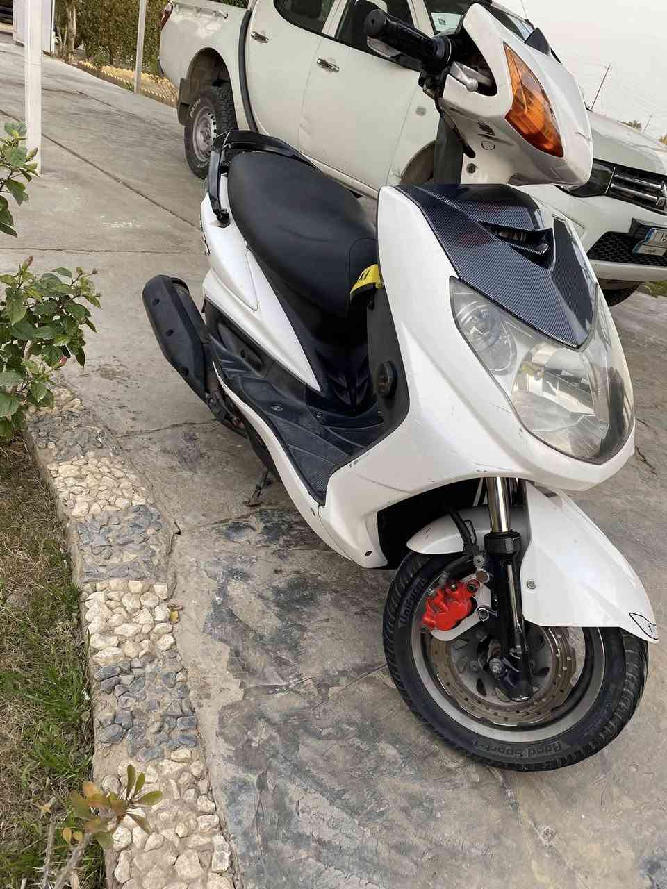 سلام عليكم تم اعادة النشر بسبب الوعود الكذابه دراجه سكنس خير من الله كفاله عامه أوراق كامله كهربائيات فول 
العنوان سلمان باك 
السعر خاص 
الرقم ***********
