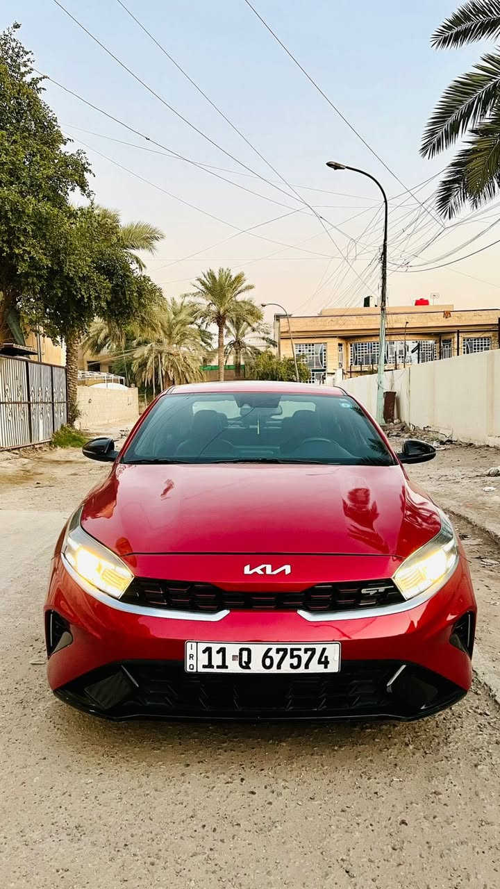 السلام عليكم

للبيع 

فورتي 2022كير عادي  

وارد امريكي 

GT turbo 

1600 

مواصفات ال جيتي 

فول 

فتحه

تشغيل عن بعد

شفتات ستيرن

بصمه تشغيل

بصمه ابواب

تبريد بيانو 

رادار امامي

رادار خلفي 

رادار جانبي 

قطعتين تبريد 

صور الحادث مرفق ويه منشور وبيه باب خلفي يمنه بلعراق صبغ  بنيد وباب

تبديل قطعتين نفس اللون 

رقم بغداد الدولي 

مكان السياره بغداد شارع فلسطين السعر130$ وبيها مجال قليل

***********

