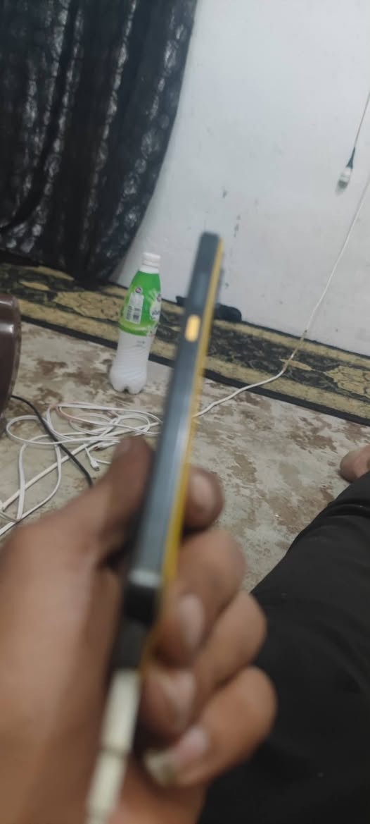 اوبو اكس 6 فقط للمراوسه 512 جيجا الرام 16 بالببجي 120 فريم التواصل تعال خاص او واتساب***********
