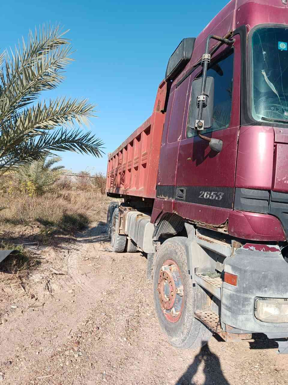 ***********
***********
