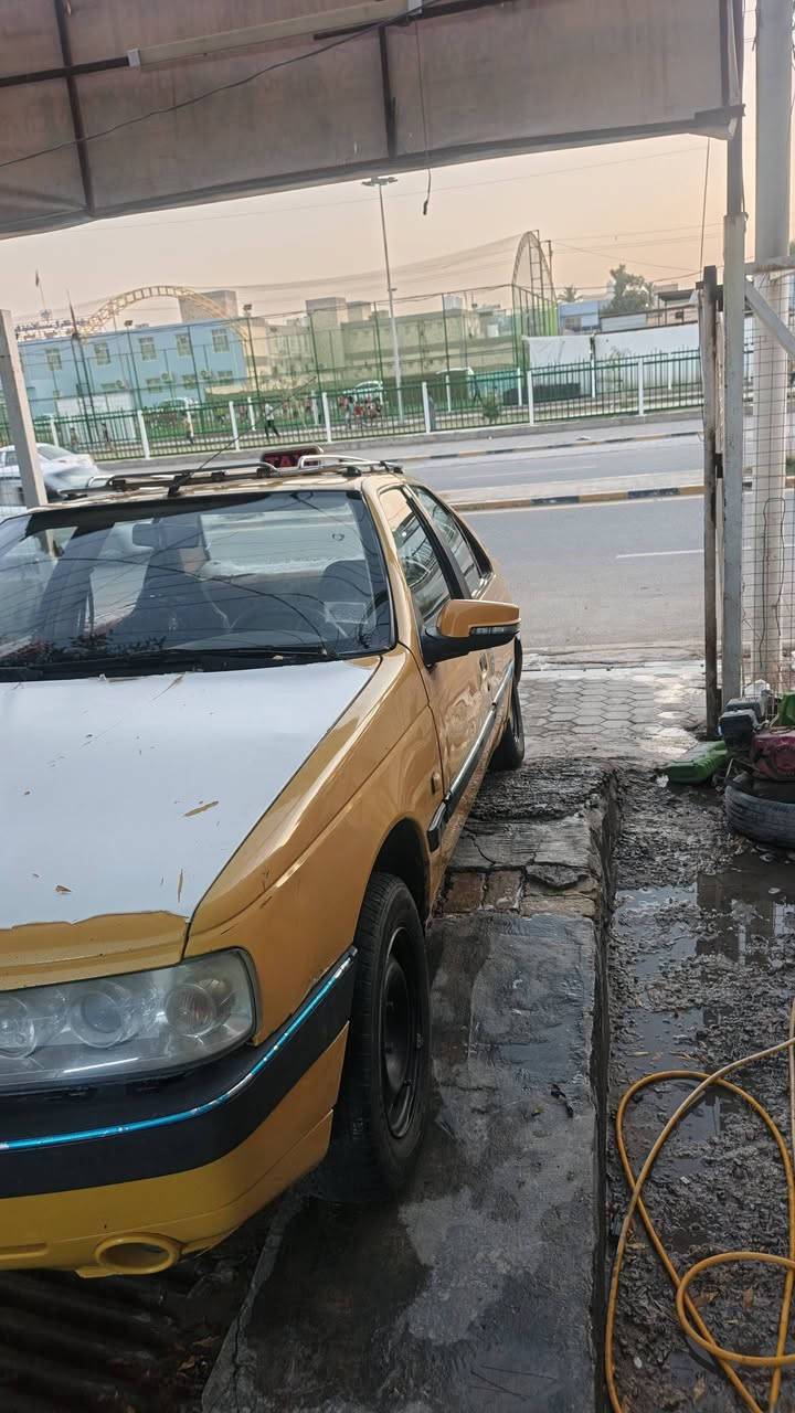 سلام عليكم بيجو 405 للبيع سعر 15 الك يمي راعي بس    ابيع كوم حديد سنويه ماصاقطه
العنوان نجف ***********
