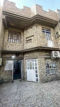 دار للبيع / طابو صرف المكان البلديات المضمار محلة 728  قريب على تقاطع ...