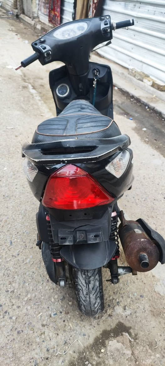 السلام عليكم دراجة ثلعب للبيع كلشي شغال سلف هندر كهربائيات  كفرات مختمه مكينه مجفته جديد 450 وبيه مجال بغداد رحمانية للتواصل خاص


**إذا كنت صاحب هذا الإعلان وتريد حذفه لأي سبب، رجاءا أرسل رسالة إلى الدعم الفني**