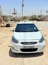 سيارة اكسنت 2014 للبيع مكفولة بس شويه رصعات للاستفسار الاتصال على 0781...