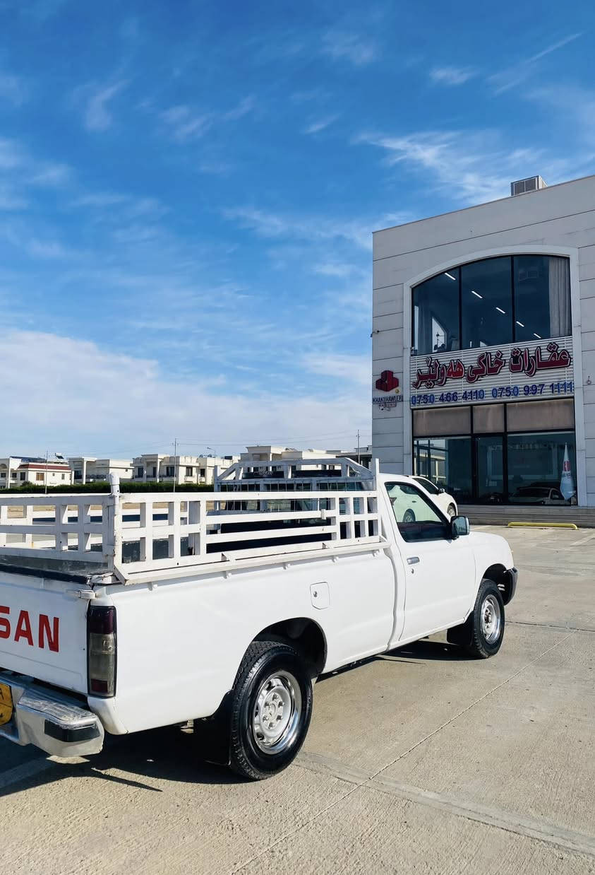 بۆفرۆشتن
پێکاب نیسان تاک2001
تەبریتو پاوەر
ڕەقەم هەولێرە بەشەرتی بەناو کردن
سەنەوی تازا بەسەر چوە
دووپارچەو نێوی سبوخە پیشی نیتی 
گێڕو مەکینەی بەشەرت
سحری78مەحامەلەچی کەم
***********
شوێن هەولێر
