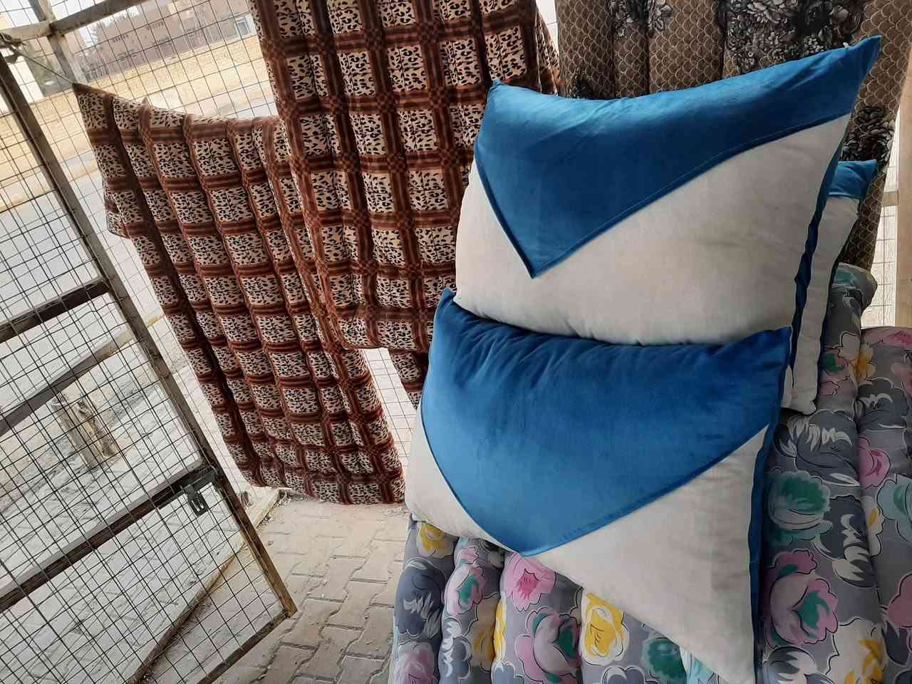 جودليات  جودليات🤘🤘💥💥 نشتغل حسب الطلب✌
الزوج ب٢٥   وب٣٠ الف جودليات تزكام حسب الطلب شغل اياديناااا😍😍....🔥🔥🔥
الطول: مترين وربع
العرض: متر 
الوزن :كيلين ونص كامله القطعه  
واكو وزون ٣ كيلوات 
مخاد  وزن الواحده كيلو ضبط  
ديباج نوعيه ممتازه درجه اولى 
القماش   اصلي درجه اولى ..
ونندف القطن والديباج القديم ونسوي جودليات مخاد
 حسب الطلب 
يوجد توصيل داخل السماوه فقط 
للحجز والاستفسار مراسلة الصفحه أو واتساب ع هذا الرقم 
***********
العنوان السماوه 
نهايه سبعه نيسان قرب مولده ميثم ال شياع
