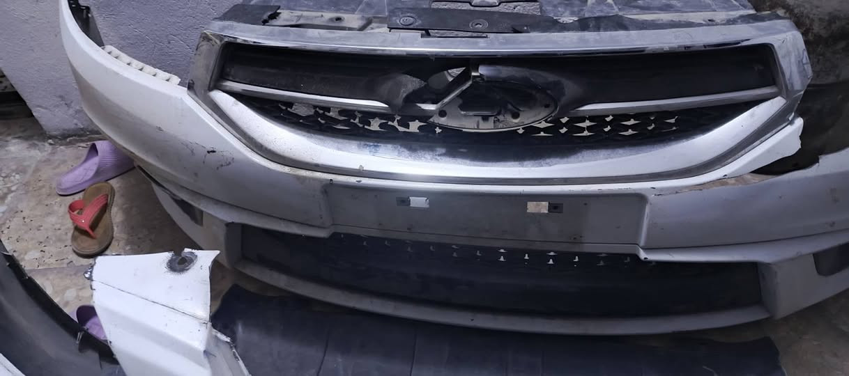 غراض تيكو اصليات موديل 13عندي بنيد قبق صندوق كفر سبير موجود مازدات اصليه بك الايتات جاملغات دعاميه اماميه وخلفيه دعاميه 14موجوده ***********
