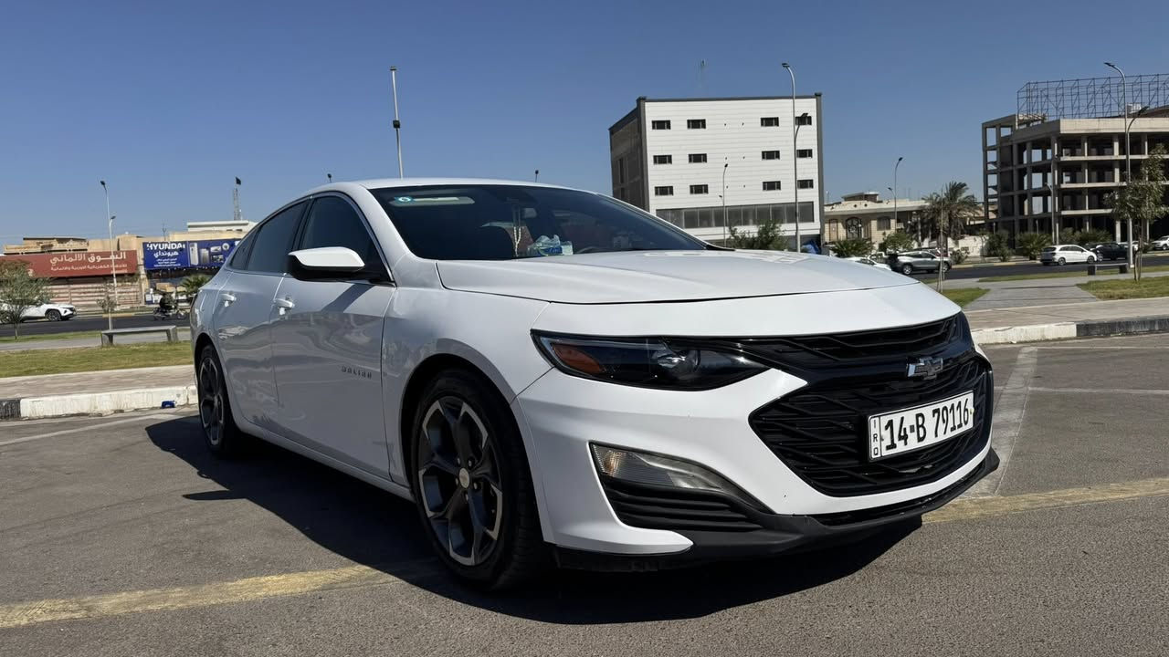 ماليبو ٢٤ رقم بصره حره بأسمي تحويل ثاني يوم
الصرر موضح بالصور 

السياره جاهزه وكامله من كلشي 

السعر ب132 وبيه مجال

او مراوس حسب القناعه 

للتواصل ***********
