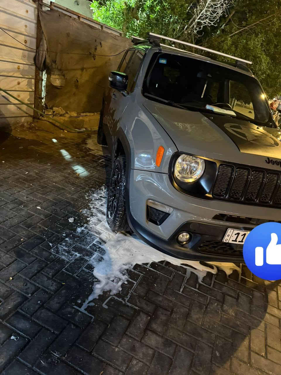 السلام عليكم سياره جيب رنكد وارد امريكي حادثه بابين ومدكر مديل 22 اللون اسمنتي رقم بغداد دولي مشروع وطني  وسنويه نافذه لحد 2029 بسمي تحويل ثاني يوم السياره حلوه ونظيفه السعر 150وبيهه مجال العنوان  البصرة القبلة/***********
