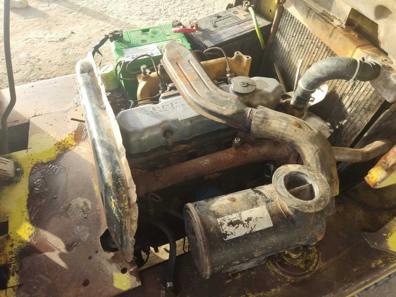 رافعه متسوبيشي جاهزه للأستفسار اتصل وتدلل ***********
