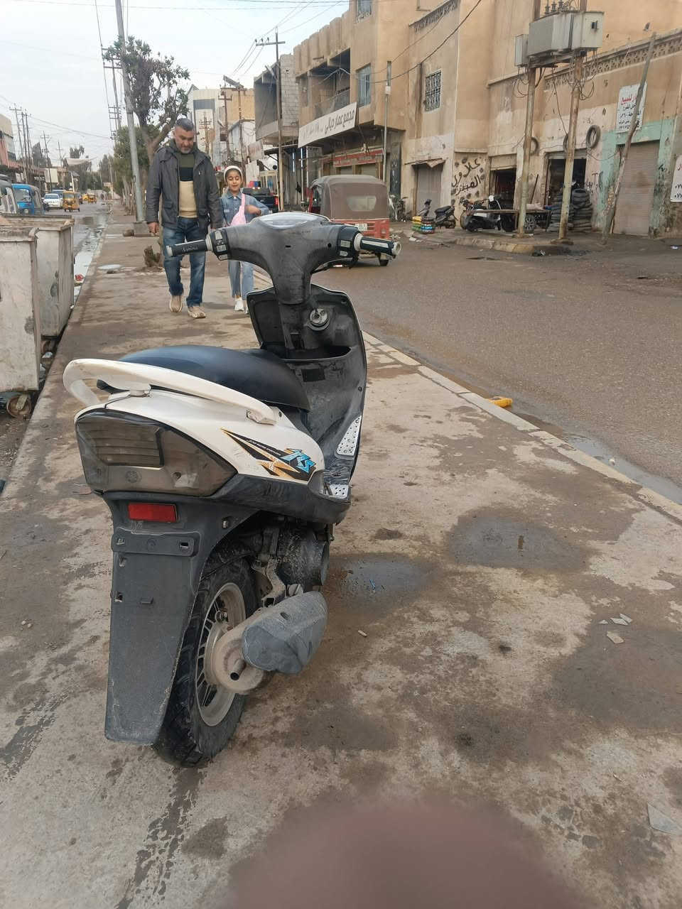 دراجه ماكس مكفوله وكاله الشراي يتصل ***********مكاني بعقوبه
