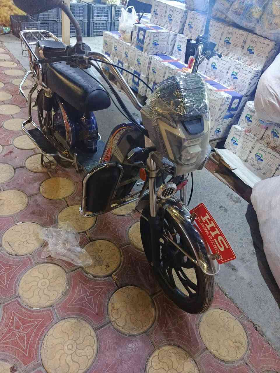 موطور شحن للبيع نضيف الموطور بطاريات جدد. السعر ((350)) وبي مجال للطيبن مكان. الانبار قضاء عامريه الصمود سوق الفلوجه. رقم الهاتف. ***********
