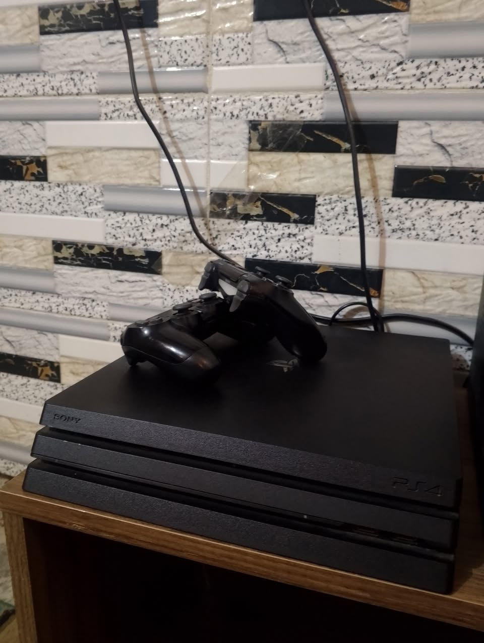 بلي 4برو مهكر نضام 9 ذاكره واحد تيرة بي 7 العاب حديثه ويا ثنين يدات تهكير عشوائي يعني بدون فيشه ويا يوبي اس ups السعر 400 رقم هاتف ***********
