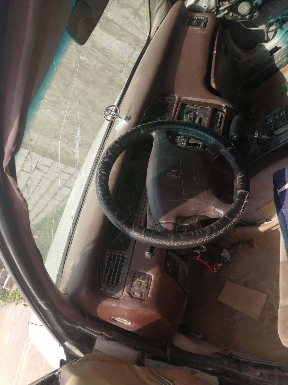 سلام عليكم ماجستا بطه رقم كربلاء انكليزي اصولي بدون كص بدون نقل جثه مكفوله تحتاج صبغ لئن جارده سدرهه يرادله سياره يرادلهه باتري شغل وطلع وين يعجبك صارلهه ٥ أشهر ما مشتغله متروكه مكاني بغداد جسر الفرنسي سعر ٢٣ بيهه مجال قليل هاذه رقمي *********** بيع او مراوس
