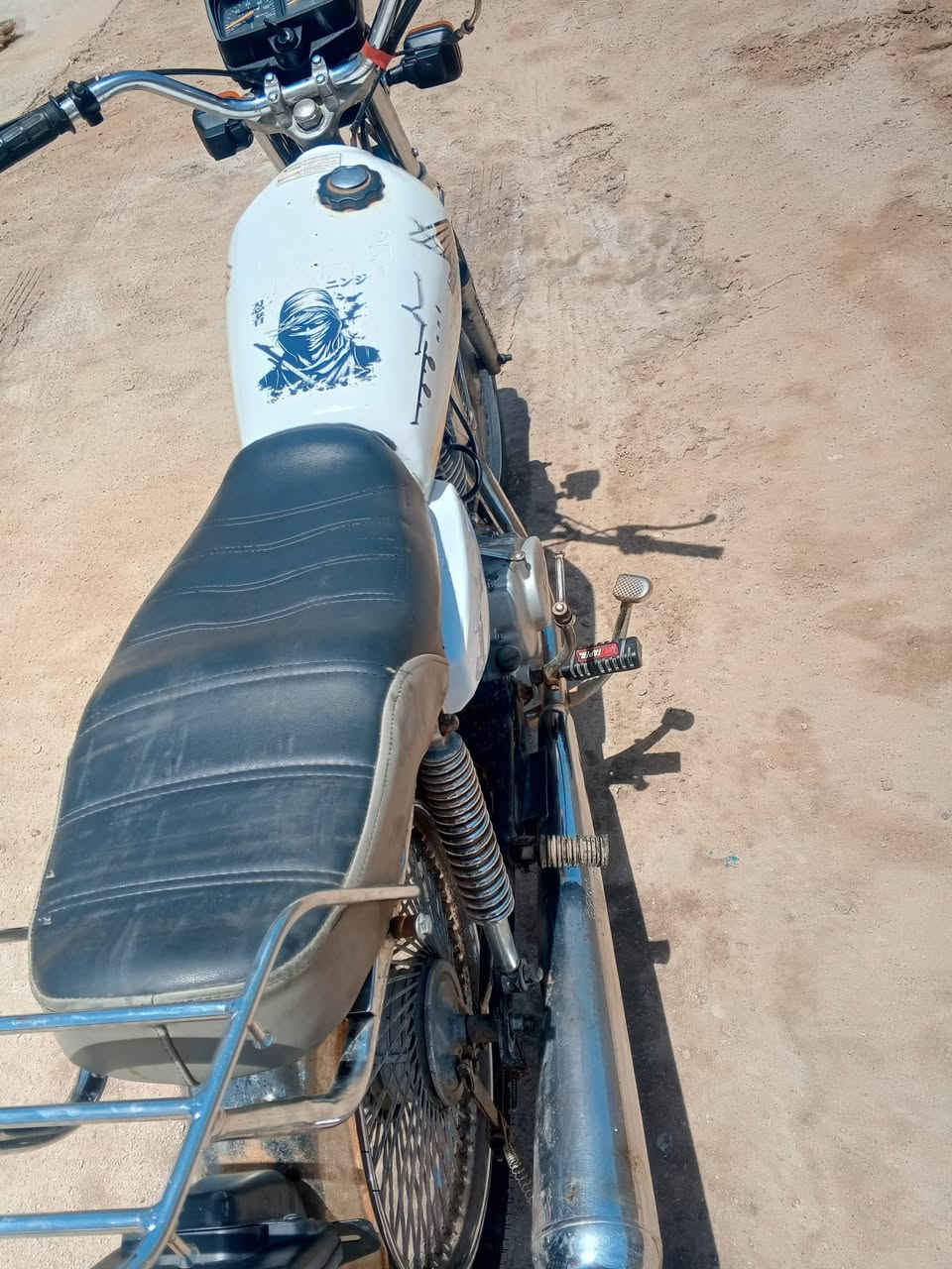 سلام عليكم نامه للبيع موديل 21كلك مكفولة كفالة كهرباياته كله شغاله مكاني شطره *********** سعر 375او بيه مجال بصيط
