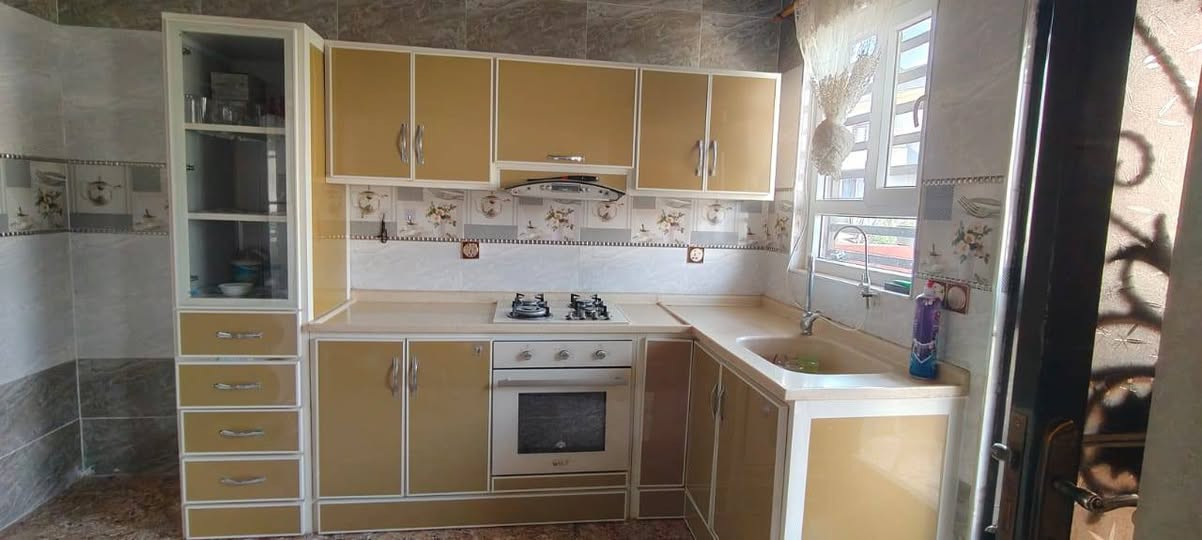 كاونتر كامل الربيع مع طباخ اوڤن وشافطة سعر 850الف بي مجال الاستفسار*********** حمدانية
