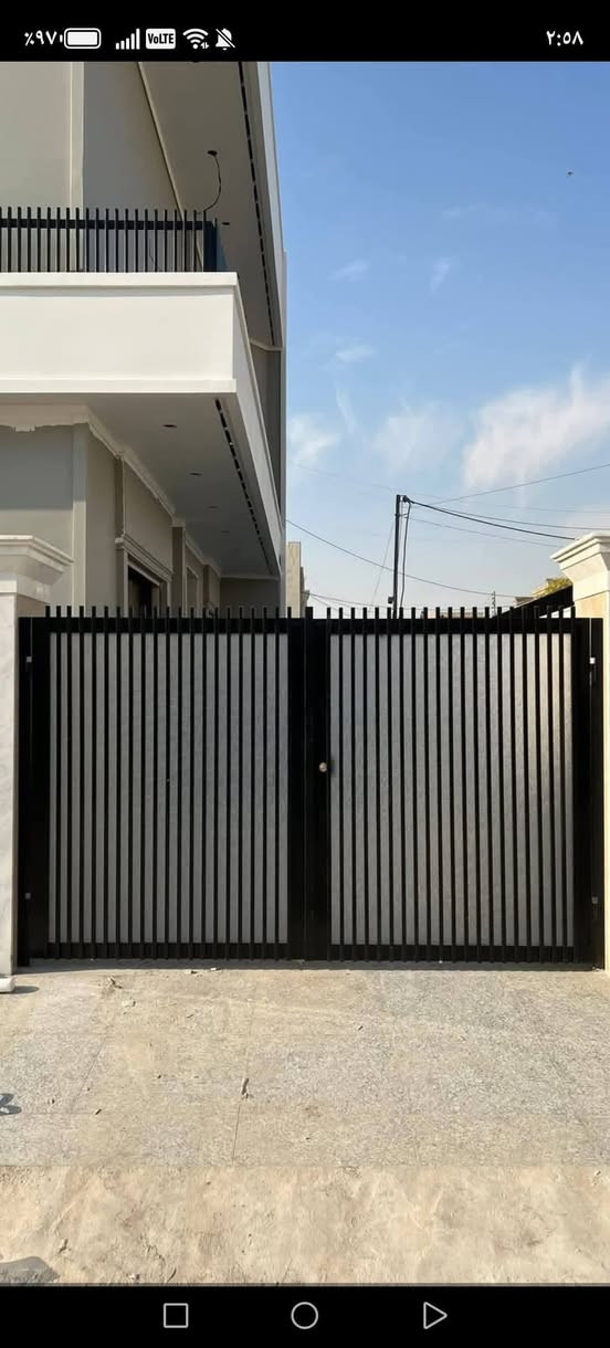 علي الشمري ***********
حداد درجه اوله ؟؟
