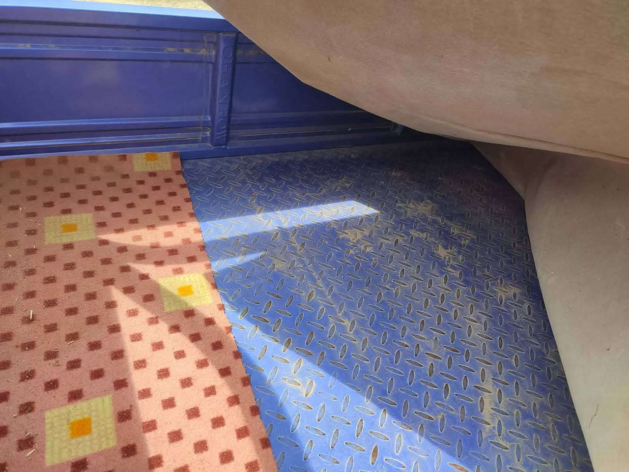 سلام عليكم ستوته لبيع مديل2023أوراق أصلي وكيل نبيل جرد ستوته نضيفه كهربائية كلهة شغاله تخم تايرات جدد السعر 2300وبي مجال حك الجيه مكاني قضاء الدغاره


**إذا كنت صاحب هذا الإعلان وتريد حذفه لأي سبب، رجاءا أرسل رسالة إلى الدعم الفني**