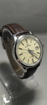 ساعه گراند سايكو • ٤٢مم • توصيل العراق