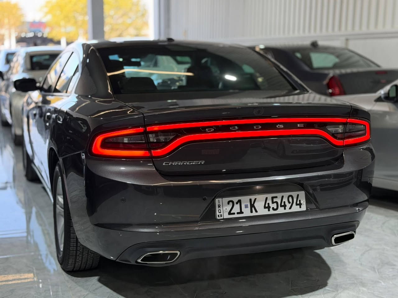 * دوج جارجر   sxt plus * 
* موديل 2020 
* محرك 3600 🚀 شرط مامفتوح 
* لون. نفطي 
* رقم سليمانية هزة وفحص جديد 
* بي بطاقة بنزين 
* مواصفات 
* بصمة 
* سلايت
* شاشة كبيرة 
* كشن جلد + تبريد تدفئة + خزن 
* تبريد قطعتين 
* استيرن تدفئة 
* حساس خلفي 
* ماشي 70 الف ميل 
* الضرر ربع بونيد + باب سكن صبغ 
للاستفسار 
***********
مكانة كركوك
