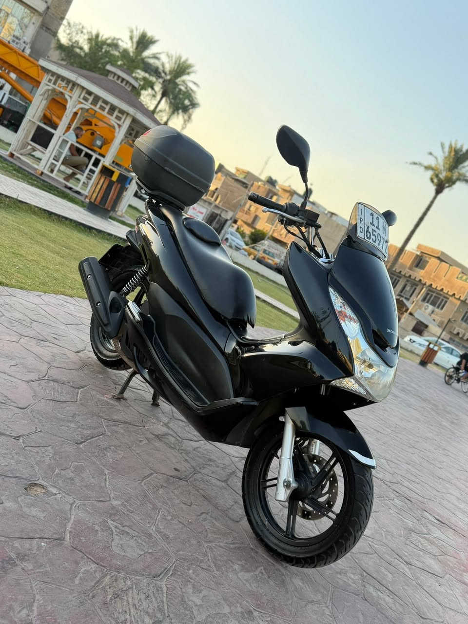 🤗🙋‍♂️السلام عليكم .💎💎💎
للبيع دراجه (bcxجيل الاول )مرقمه بغداد  
‼️الاهم .والمهم.نضام.الوحيد.بكل الدراجات،GEPS.نضام المتابعه.الفوريه
والتحكم في الهاتف  اطفاء فوري (يعني انسه تنباك)عوف السويج وأمن ‼️
‎الصناعه:ياباني  
حجم المكينه (125cc)
(‎ شلعه :ومعدل.فولل )
.

جنطه بلاديه +سيبايه اصليه . بلاديه.    قاعد رقم بلاديه رياضيه 
‎المحرك:نضيف كلش  برغي ممفتوح. 
‎كشر مثل مشوفون بصوره  نضيف كلش
‎٪؜ ‎دراجه كشر ومكينه نضافتا٩٩  
‎كامله أيٌ نقص مابيها‎    
دراجه مميزه ونضيفه وحلوه بلخير علياخذها  ‎  ((((((دراجه نضيفه كلش حلوه  .جوهره💎💎)))))) 
‎متواجد بغداد 
‎(لاستفسار (.***********
واعتذر .عدم ذكر السعر .اتصل،وتدلل
الدراجه مرقمه بسمي شرط التحويل
