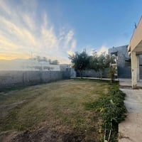 بيت للايجار • الصوفيه • مقابل جامع الواثق