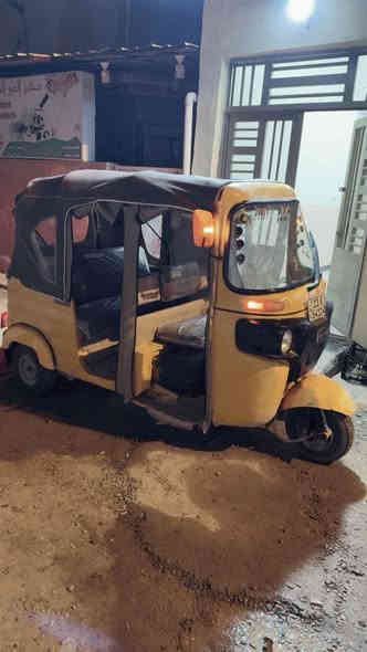 السلام  عليكم تكتك 2019 داخله على ال2020 خير من الله محرك لا تنقيص ولا تبخير  كهربائيات كلهه جدد  جادر جديد  تخم تايرات جدد تكتك ما بيهه خياس معمره  مصبوغه جماليه دوشمه جديده رقم وسنويه باسمي تحويل ثاني يوم  مكاني بغداد راشديه نالحسينيه تكتك كلهه جديده كشر نا مطخوخ طخه السعر   وبيهه مجال رقم الهاتف 6/500.  ***********
