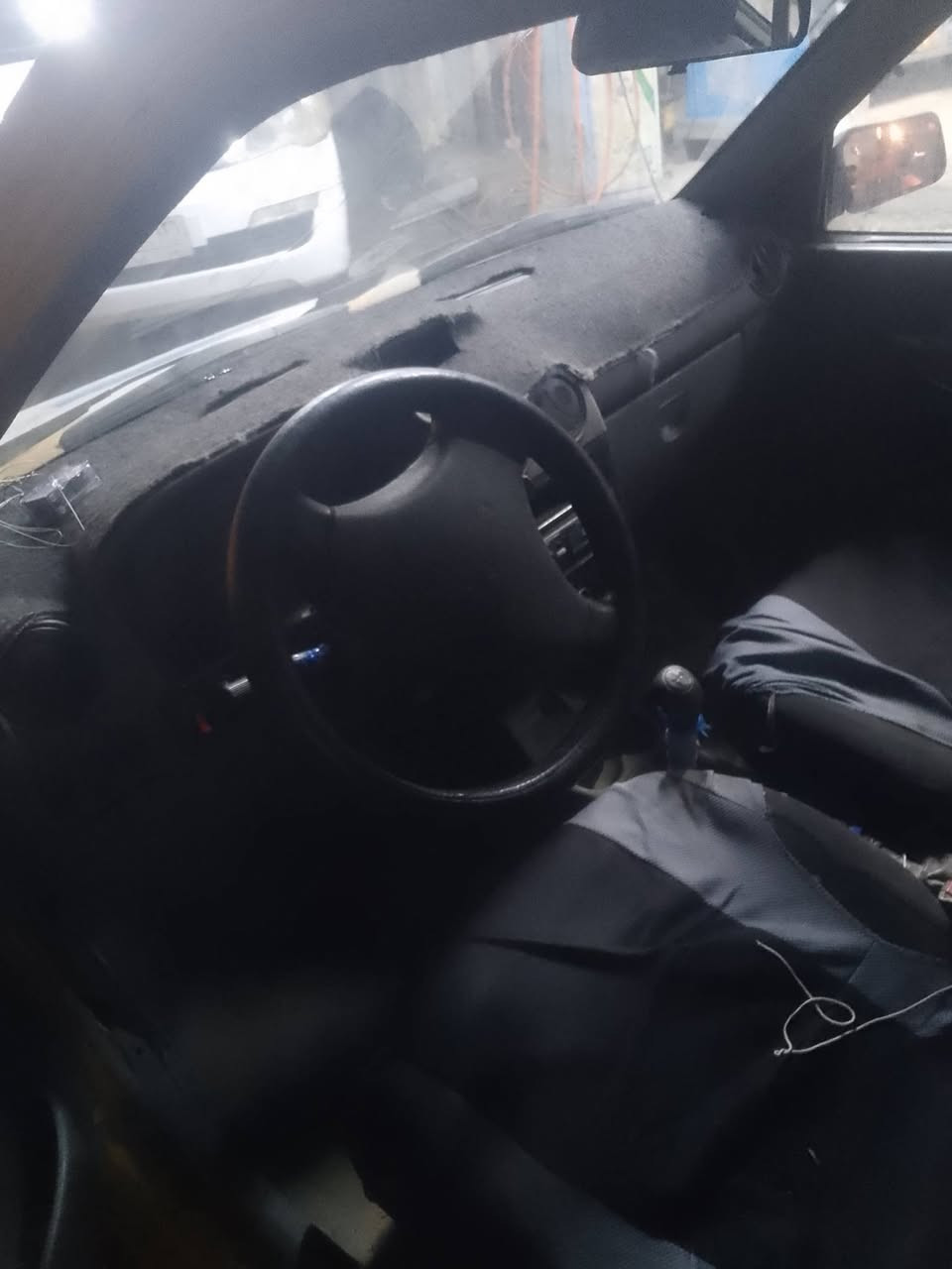 سياره للبيع موديل 2012السعر 16مصفرة غرامات هيئة غير مسجلة تحتاج ترتيب رقم قديم السنوية نافذه راعي موجود ***********
