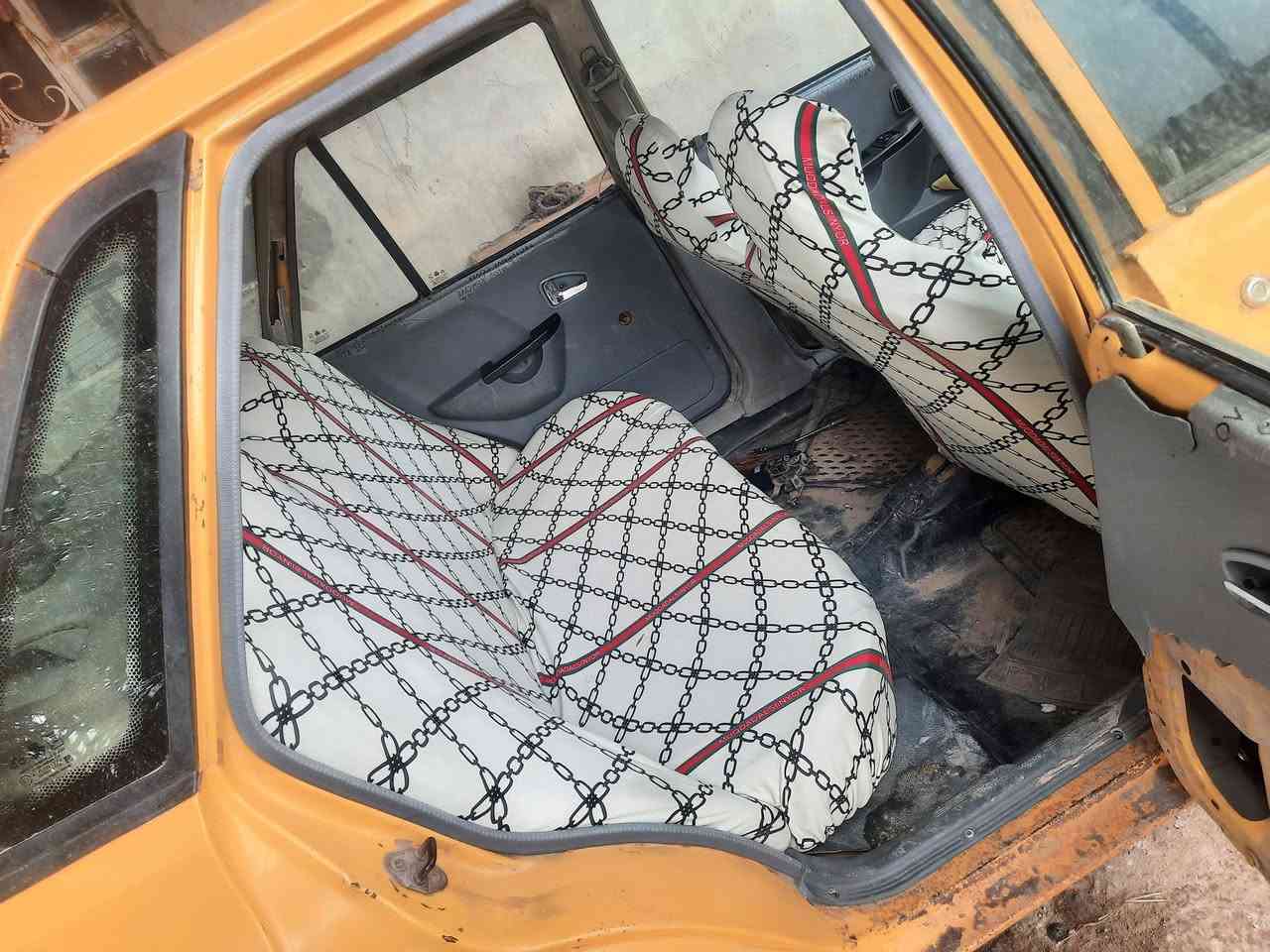 السلام عليكم
سايبا موديل ١١ 
السعر ١٤ وبيها مجال قليل 
مكان بكربلاء الحسينيه 
للأستفسار الأتصال او مراسله خاص ***********
