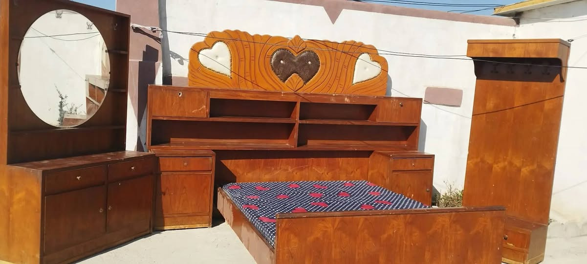 السلام عليكم غرفه للبيع بدون قنصار السعر 150 بيها مجال عنوان موصل حي العربي الاستفسار والرقم خاص


**إذا كنت صاحب هذا الإعلان وتريد حذفه لأي سبب، رجاءا أرسل رسالة إلى الدعم الفني**