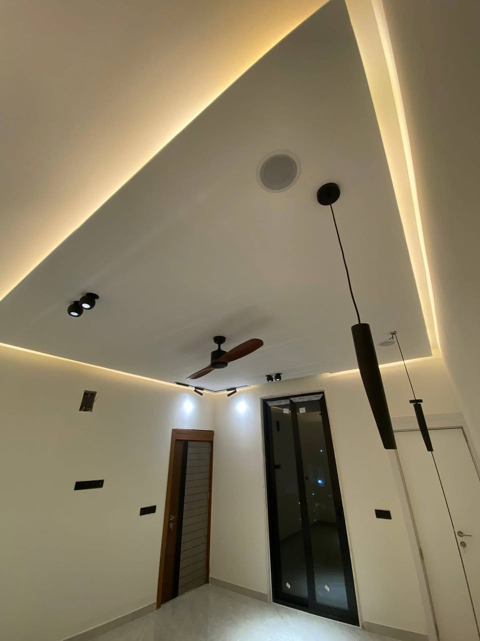 من اعمال المدار للمقاولات العامة  سقوف جبسن بورد ***********
