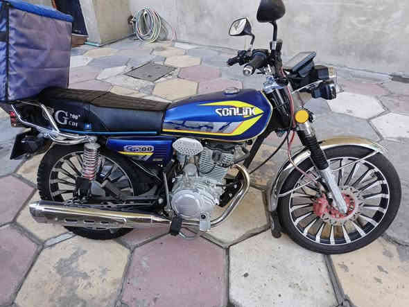 دراجه سونلك دراجه جديده حيل 
السلام عليكم  من رخصت الادمن المحترم 
دراجه سونلك شبه زيرو الدراجه ماشيه 1500 بعدها بالضمان الدراجه كلشي بيها شغال للاستفسار *********** السعر 900 وبيها مجال كلش قليل
