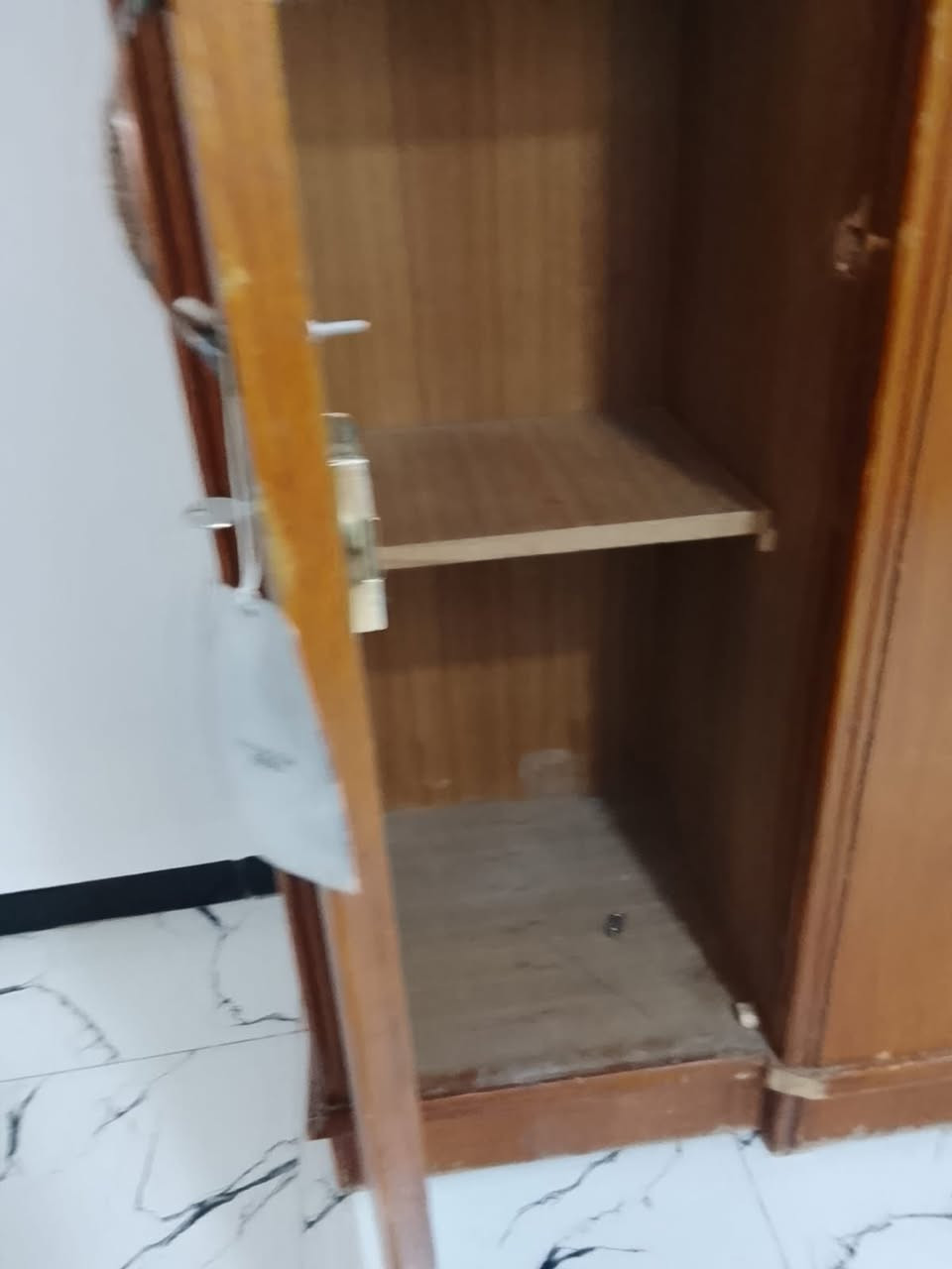سلام عليكم مرخصت الادمن أغراض للبيع مكان لبياع شرطه الخامسه اي استفسار خاص غراض كلهن نظيفات شري خاص كنتور صاج تسكام ضهر جرجوبه  ورفوف بلوك صاج


**إذا كنت صاحب هذا الإعلان وتريد حذفه لأي سبب، رجاءا أرسل رسالة إلى الدعم الفني**