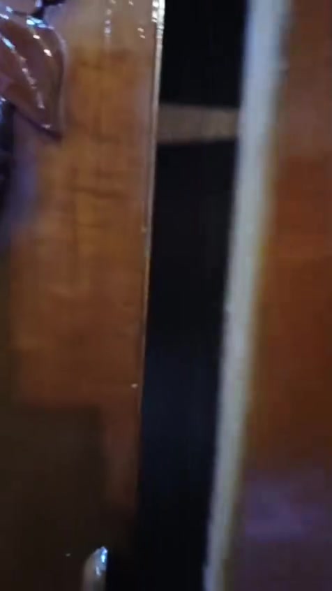 غرفه صاج نضيفه 800بيه مجال زبير توصيل متوفر


**إذا كنت صاحب هذا الإعلان وتريد حذفه لأي سبب، رجاءا أرسل رسالة إلى الدعم الفني**