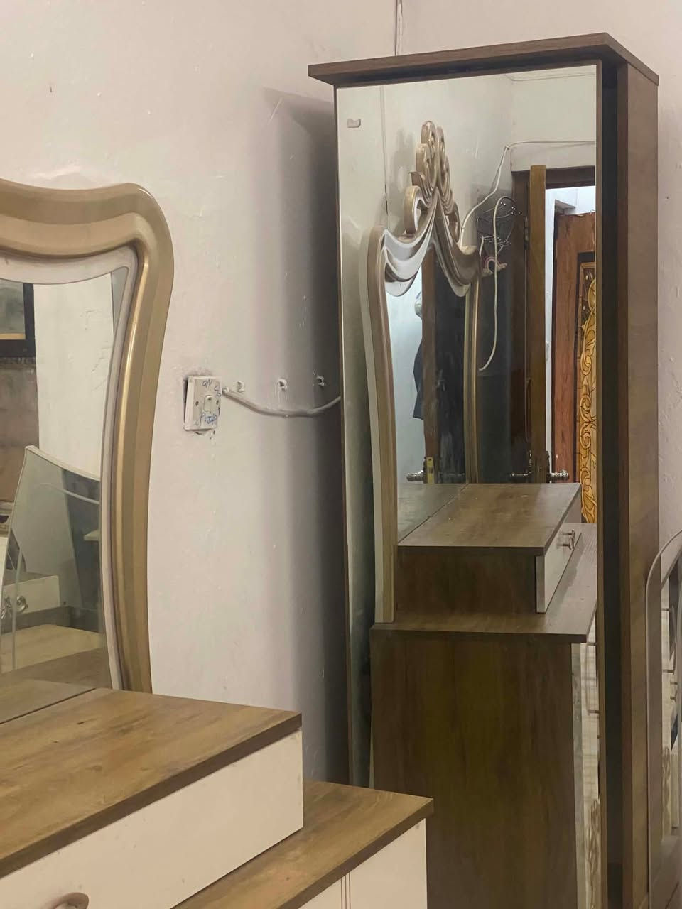 غرفه تركيه للبيع 11قطعه فقط كنتور يحتاجله سجه من جوه سعر275 وبيها مجال بسيط للعنوان بغداد الحرية


**إذا كنت صاحب هذا الإعلان وتريد حذفه لأي سبب، رجاءا أرسل رسالة إلى الدعم الفني**