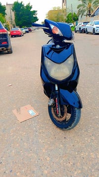 دراجه للبيع ما لمبه السعر مليون المكان بغداد الشعله07740023869
