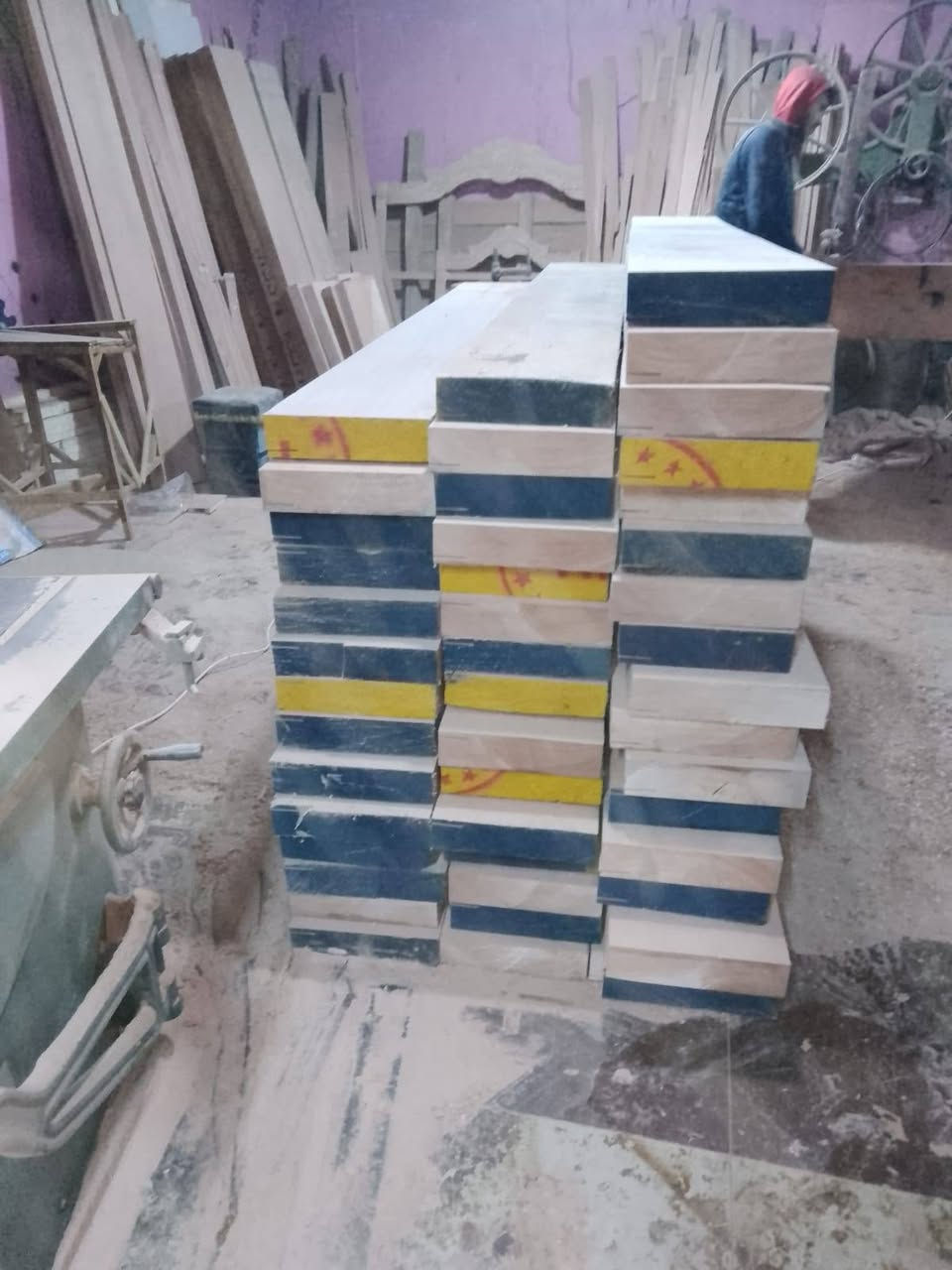 " يعلن كادر بكر النجار استعداده لتنفيذ أبواب الخشب الرئاسية من كافة انواع الخشب ( الصاج -السنديان -المهوگن - التركي )
و تجهيز كافة الدوائر الحكومية و الاهلية ، الجامعات ، المجمعات السكنية، المدارس الصينية ، المستشفيات 

بجودة عالية والتزام بالمواعيد 

مستعدون للعمل في جميع محافظات العراق 

#للتواصل بي واتساب ***********

خاص الصفحه
