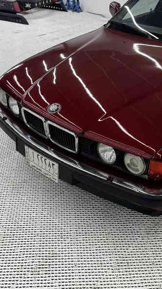 السلام عليكم 
اخوان السياره للبيع فقط و كلشي ذاكر بالمنشور 
واعتذر غير متواجد على النت 
السعر  ٥٧ 
730 v8 1992 
اخران السياره 730 ٨ سلندر اصل بليته وسنويه 
فول مواصفات مثبت سرعه دبل جام دبل جكمجه دبل كومبيوتر حساسات بالدعاميه الخلفيه بلاد زركات بالدعاميه الاماميه بجم عريض نفاظه قلاب سلايد طكتين كشنات كهرباء رقم صلاح الدين مشروع وطني بأسمي السياره شواصيها كلها بدون اي ضربه 

١- كير جديد وادامه كامله عليه من فلتر و دهن 
مكينه ناعمه وسحبها كلش حلو واقتصاديه 
٢- صدر جديد تطلع بأي شارع محفر وتفحص 
٣- سلايد اشاير لاتيات كهرباء الكشنات كله شغال 
٤- تبريد شغل هذا الموسم ثلج 
٥- منظومة الماء كلها شغل هالموسم راديتر واتر بم كل هاي التفاصيل مبدله شرط التبريد وبنص الازدحام حماوه ماكو 
٦- اكسل مطابق يعني بالطريق الطويل والسفر مكينه مرتاحه بل ١٤٠ رونك ٢ وشويه 
٧- باور ستيرن جديد 
٨- مازدات اصلي حاويه 

بغداد ***********
