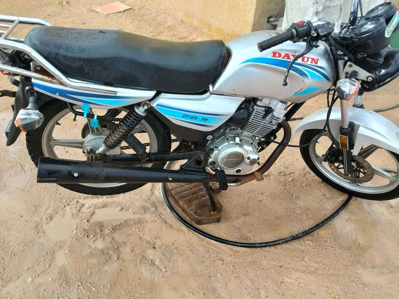 دراجه دايون أوراق اصولي موديل ١٩ كهربائيات كامله محرك مامفتوح شلعه فوله السعر ٦٢٥ وبيه مجال للشراي مكان النجف طريق كربلاء عمود 200


**إذا كنت صاحب هذا الإعلان وتريد حذفه لأي سبب، رجاءا أرسل رسالة إلى الدعم الفني**