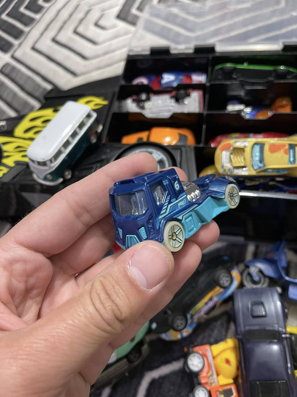 ياالله
شلعه سيارات متكونه من 17 سياره حديد ينحسبن 16 
و10 سيارات بلاستك مع حامله السيارات موضحات بالفديو هاي كلها ب16 الف وبالعافيه

متوفر توصيل 🚚


**إذا كنت صاحب هذا الإعلان وتريد حذفه لأي سبب، رجاءا أرسل رسالة إلى الدعم الفني**