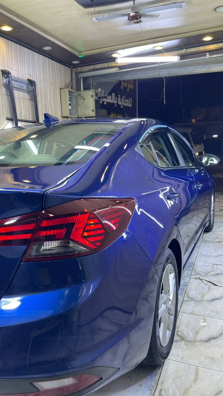 اسلام عليكم النترا 2020.     امريكي سياره حادثه جنطه ما واصله حوض سياره نص فول سياره بيه صبغ الجملغات ثنينهن الخلفيات السياره خير من الله ما نقصه شي سياره مال بيت بسمي رقم جديد تحويل ثاني يوم 
***********
