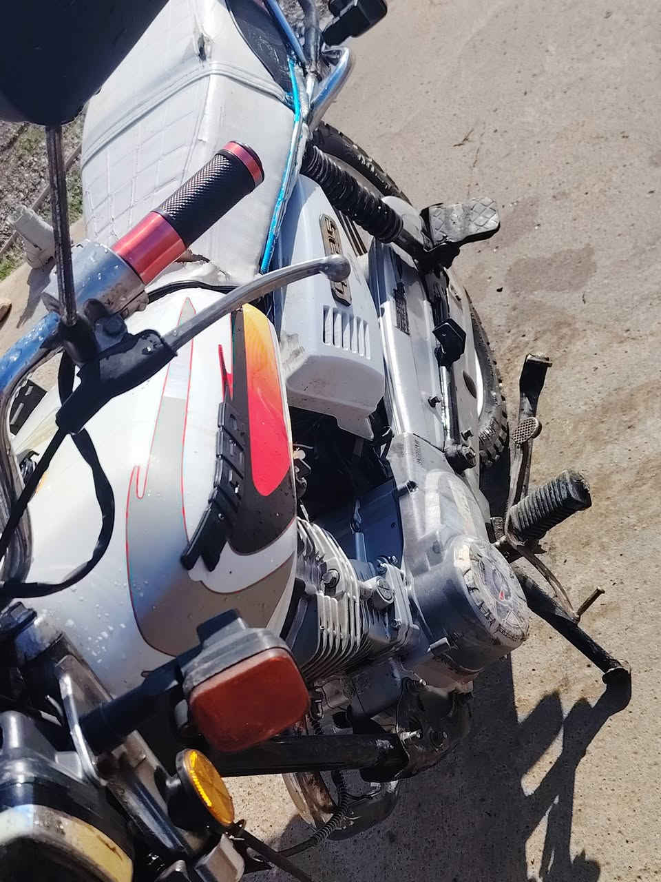 السلام عليكم ورحمة الله وبركاته ماطور للبيع او مراوس ب ايفون ***********
