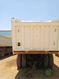 شاحنة • نضيف • طول ٧م