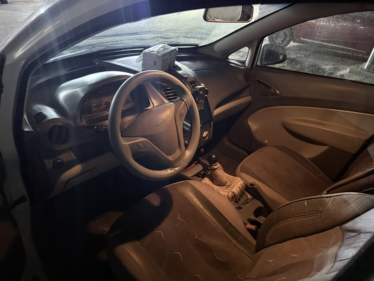 سلام عليكم شوفليت سايل موديل 2012 رقم أربيل شرط تحويل سنويه لحد 2027يعني باقي سنه ينتهي كير عادي محرك 16 تبريد ثلج ⛄️ بي ضربه خفيف من وره بي غرامه 4ورقه السعر 48 رقم موبايل ***********
ترا فلوس اويل ماكو هيج سعر تحياتي للجميع خادمكم اني
