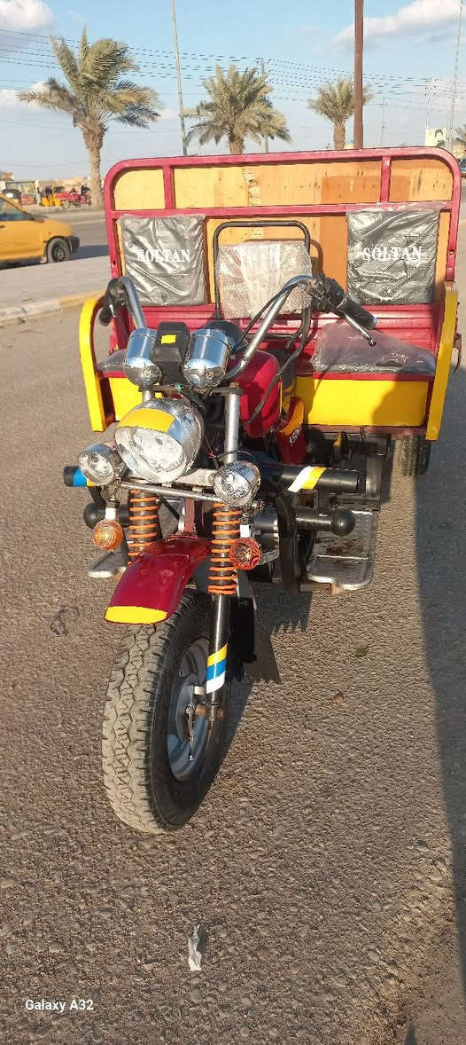 السلام عليكم ستوته للبيع موديل ١٥ الشاصي مكفول المكينه مجفته البدي مصبوغ للحلا كله جديد غراضه السعر مليون و٩٠٠ وبيه مجال المكان العماره القادسية الرقم ***********#***********
