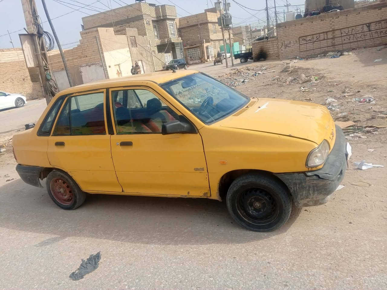 سياره للبيع مكينه وقير جدد سياره خير من الله سياره كلها شغاله مكان نجف موديل 2011ر السعر بثمن اوراق 8. ***********
