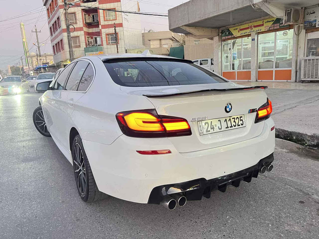 Bmw F10 2011 528i
خليجي وكالة عروش 
محرك ٦ سلندر نوزل قصير 
قطعتين صبغ بدون 
مكان اربيل 
سعر 157 ورقة مجال 
رقم صاحب سيارة ***********
واتساب موجود أربيل, العراق
