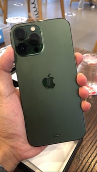 آيفون ١١ برو ماكس • ٢٥٦ • بطاريه ٩٤