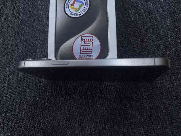 السلام عليكم 15 pro max تيتانيوم ذاكره 256 بطاريه 84 ماستر لجهاز بلادي لا مفتوح ولا مبدل بي شي السعر 1100 مكاني بغداد جسر ديالى ***********
