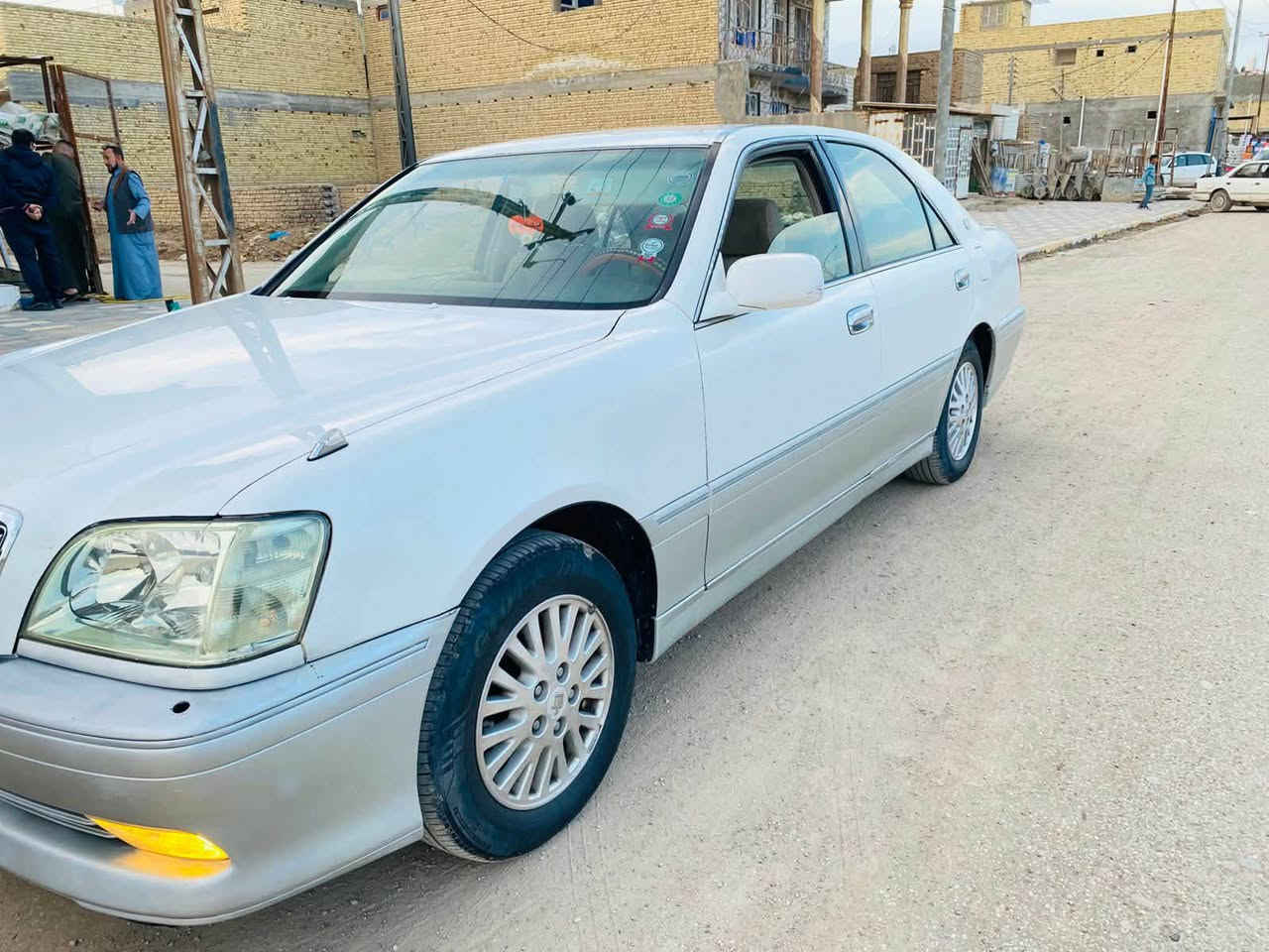 ملكه ادوات كصتين متومه وجاهزه كريستال محزم دواخل عسلي محرك دي فور سياره جاهزه تبريد شغال حداديه تخم تاير مكاني ذي قار قضاء الاصلاح السعر ٣٥ وبيها مجال ***********
